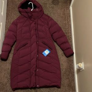 Brand new Columbia woman long down jacket very beautiful for this cold weather